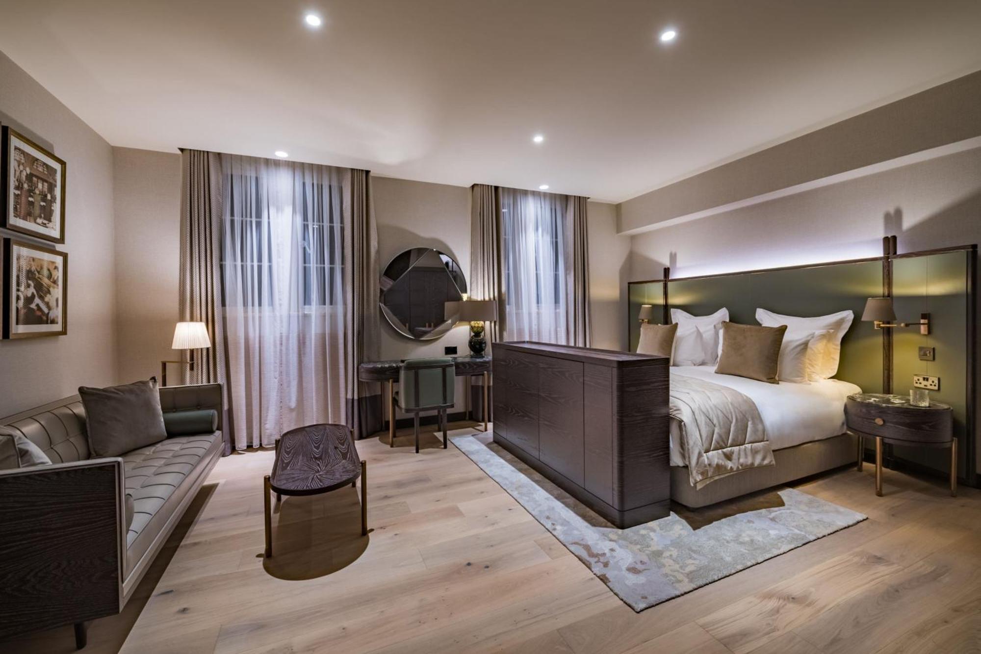 Stock Exchange Hotel Manchester Exteriör bild A suite at The Guardsman