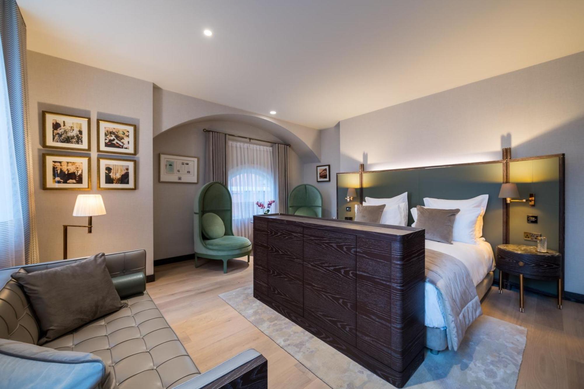 Stock Exchange Hotel Manchester Exteriör bild A suite at The Mitre